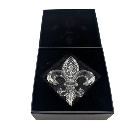Waterford Crystal Fleur De Lis Ornament Paperweight Desk Decor Gift Boxed - Picture 1 of 2